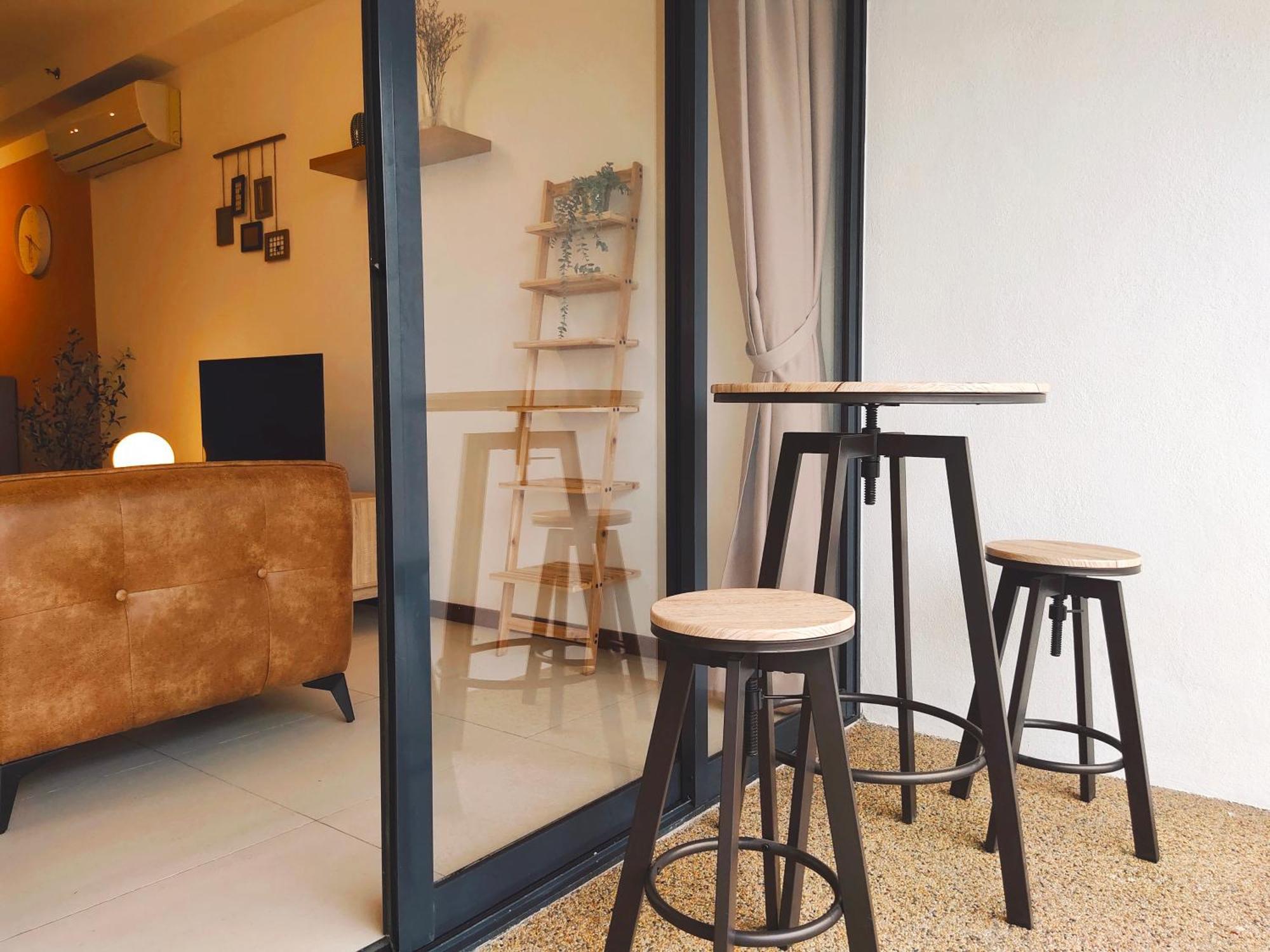 The Landmark By Katana 3Br To 4Br Luxury Seaview Landmark Homestay At Gurney 15-16Pax 无敌海景套房 Tanjung Tokong Exterior foto