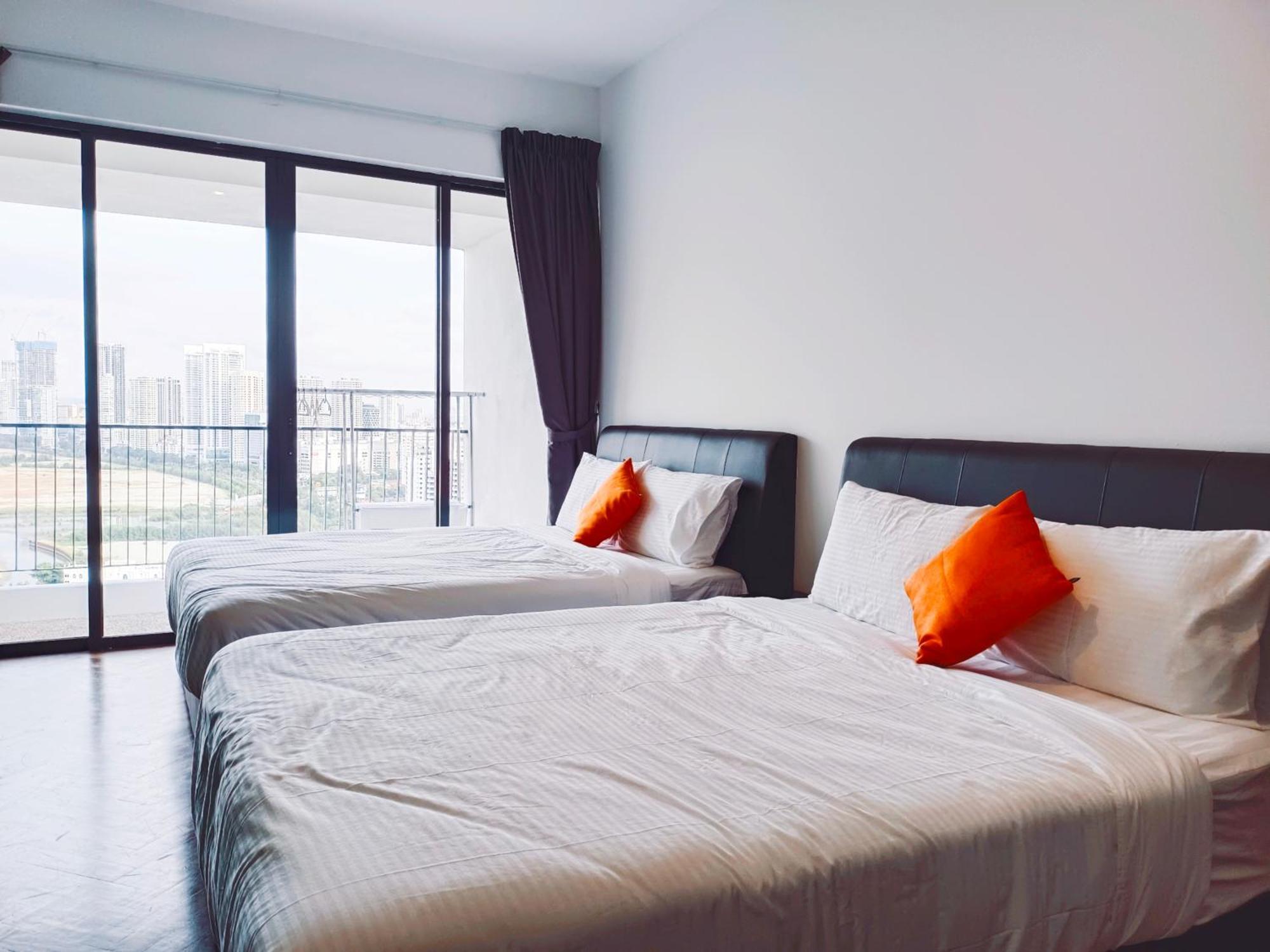 The Landmark By Katana 3Br To 4Br Luxury Seaview Landmark Homestay At Gurney 15-16Pax 无敌海景套房 Tanjung Tokong Exterior foto
