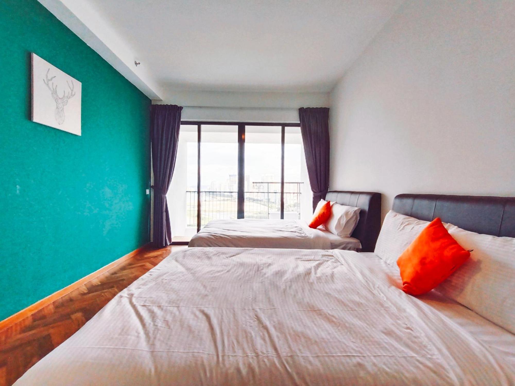 The Landmark By Katana 3Br To 4Br Luxury Seaview Landmark Homestay At Gurney 15-16Pax 无敌海景套房 Tanjung Tokong Exterior foto